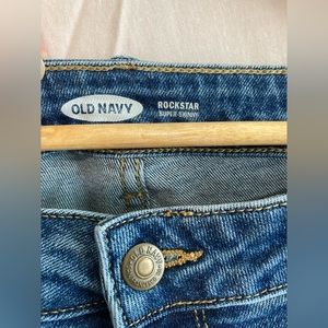 Blue Old Navy Skinny Jeans Distressed Women’s Size 14